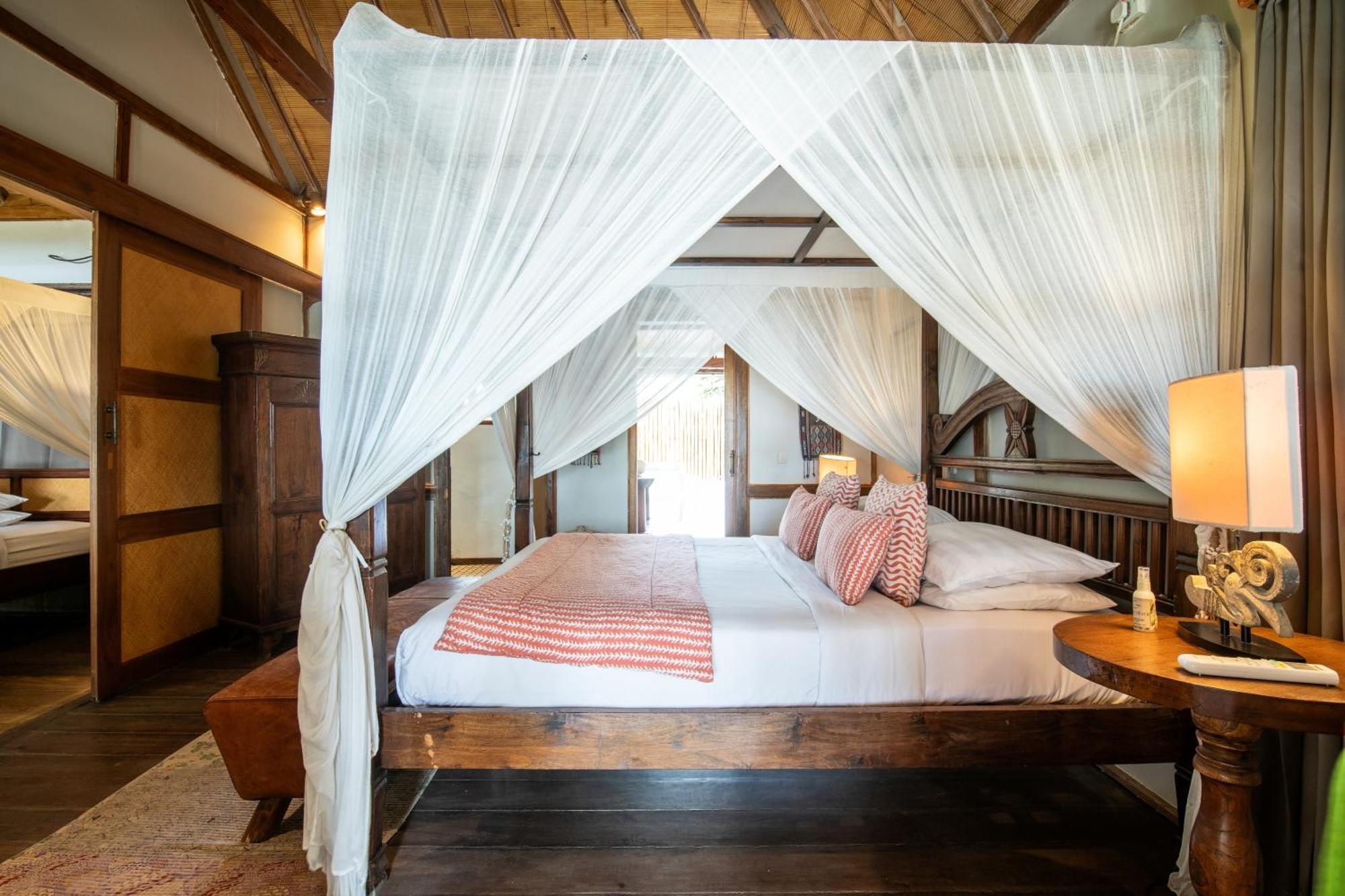 The Gili Beach Resort Gili Trawangan Bagian luar foto