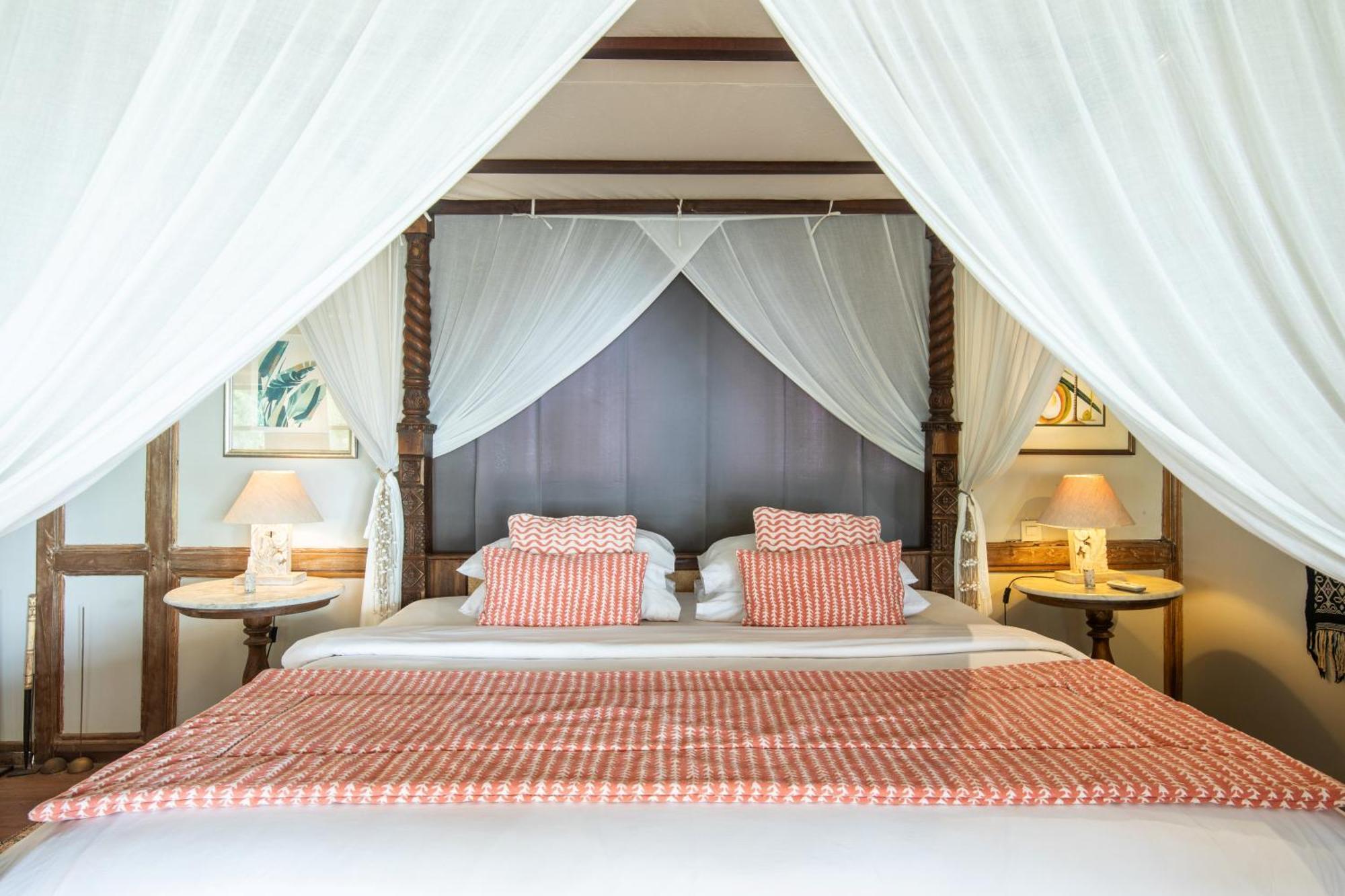The Gili Beach Resort Gili Trawangan Bagian luar foto