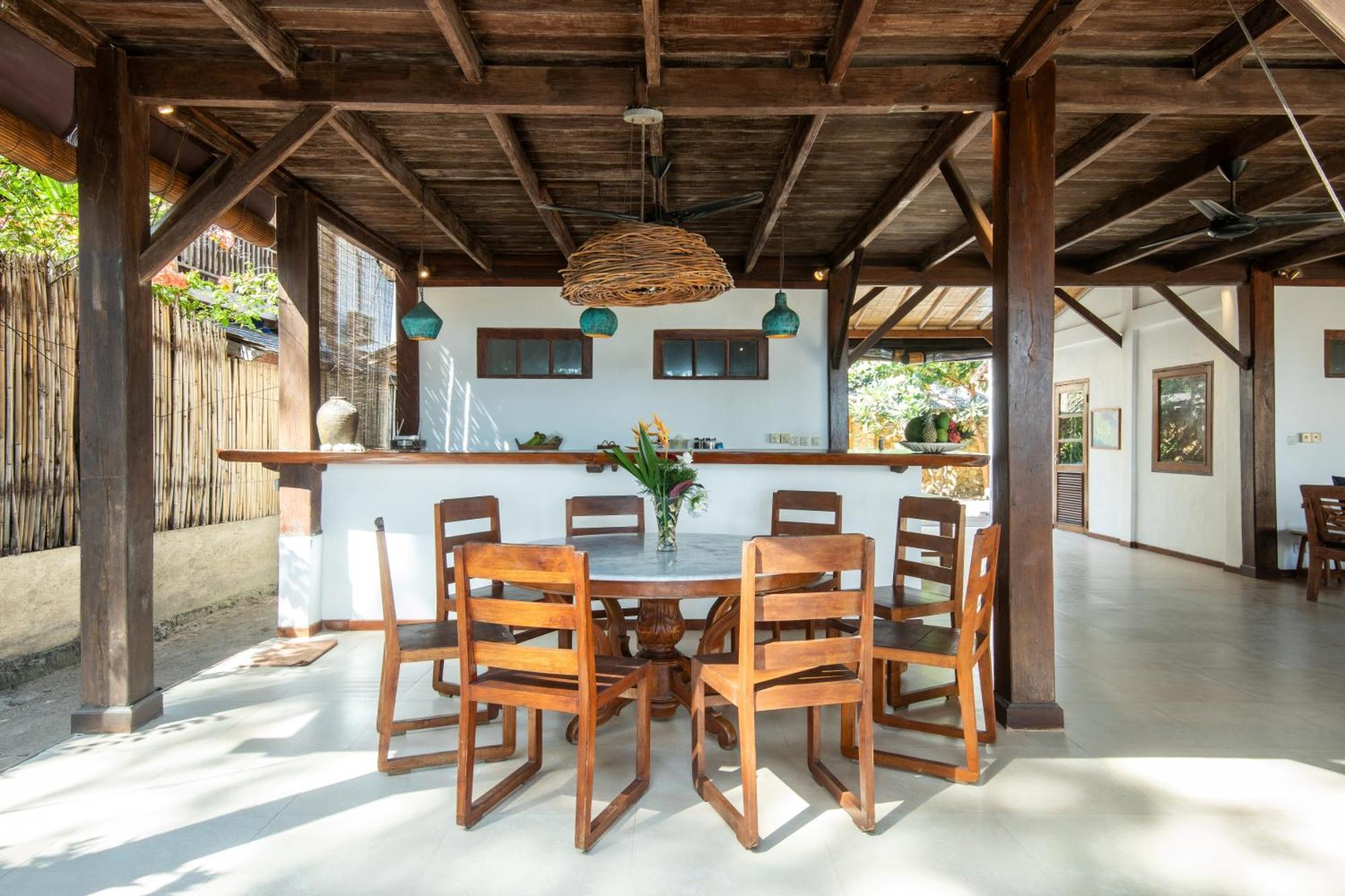 The Gili Beach Resort Gili Trawangan Bagian luar foto